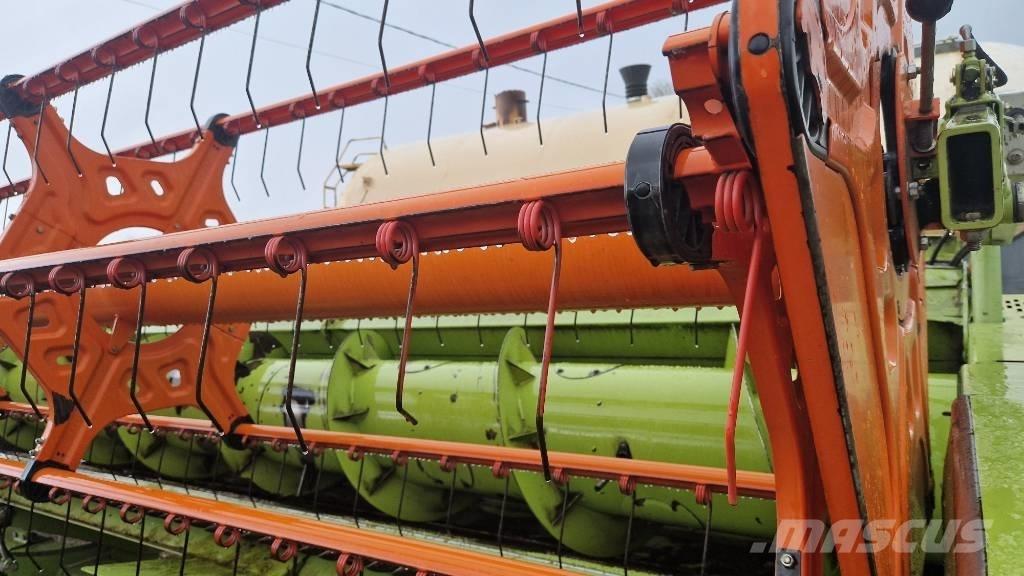 CLAAS Vario 1050 コンバイン・ハーベスター・ヘッド