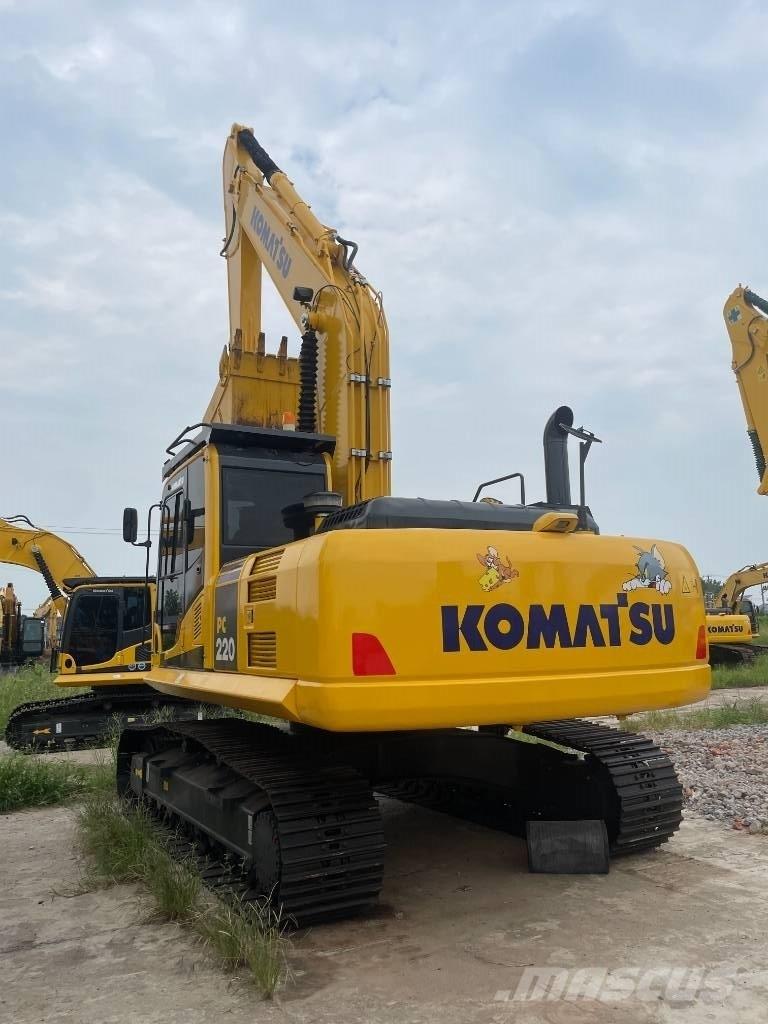 Komatsu PC 220 大型油圧ショベル12t以上（パワーショベル・ユンボ）