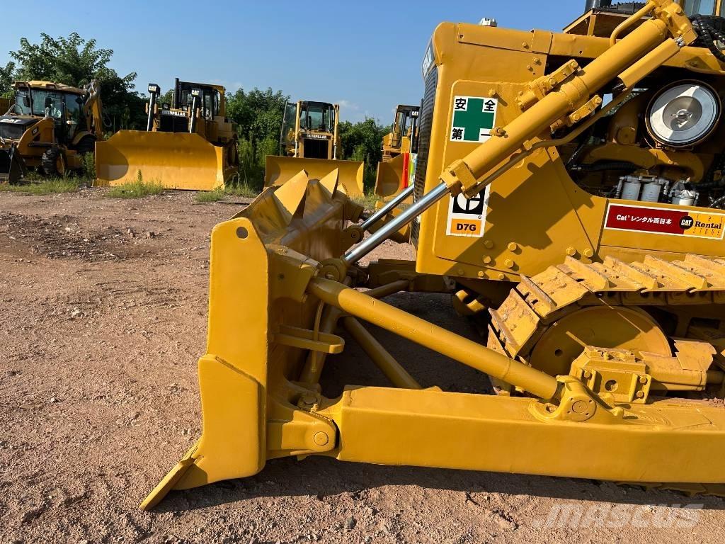 CAT D 7 G ブルドーザー