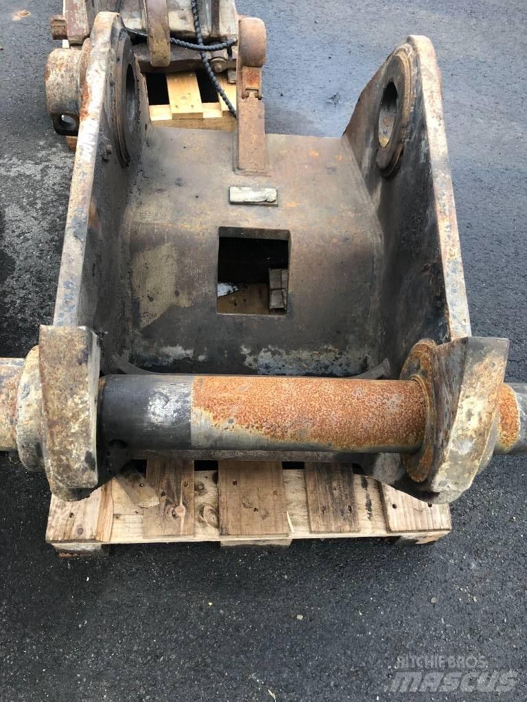 Hitachi HCW55S クイックヒッチ