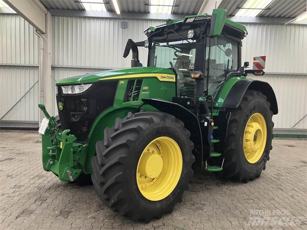 John Deere 7R 330 トラクター