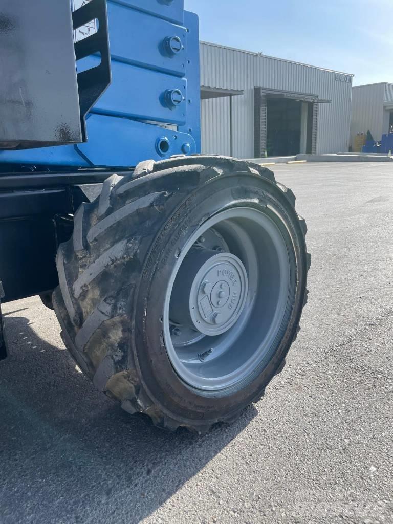 Genie GS 3369 RT シザースリフト