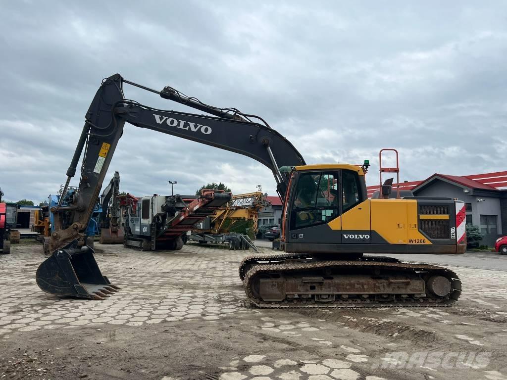 Volvo EC 220 E L 大型油圧ショベル12t以上（パワーショベル・ユンボ）