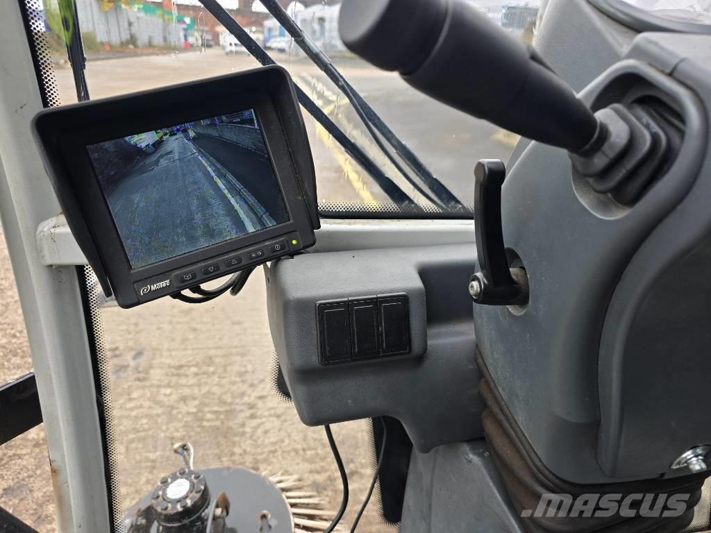 Bucher CityCat 1300 路面清掃機