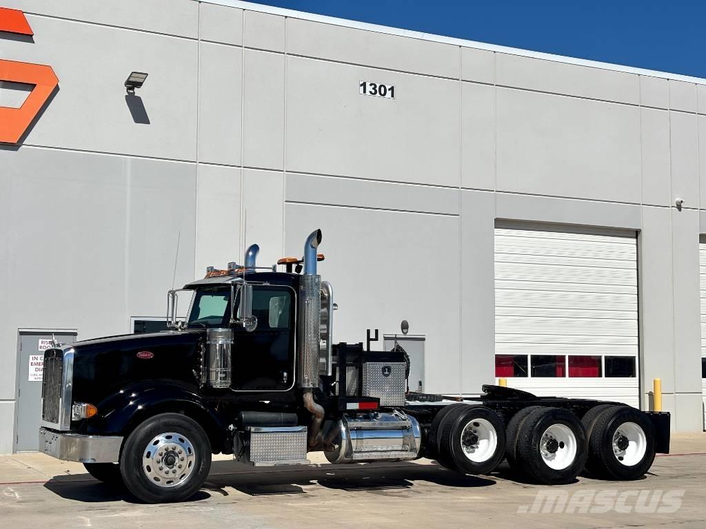 Peterbilt 367 中古トラクターヘッド | トレーラーヘッド
