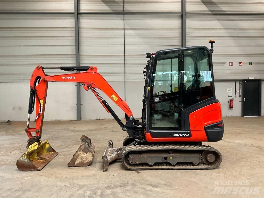 Kubota KX 027-4 ミニ油圧ショベル 7t以下（ミニユンボ・ミニディガー）