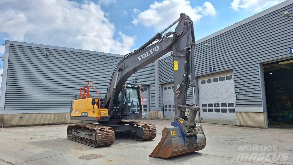 Volvo EC220E 大型油圧ショベル12t以上（パワーショベル・ユンボ）