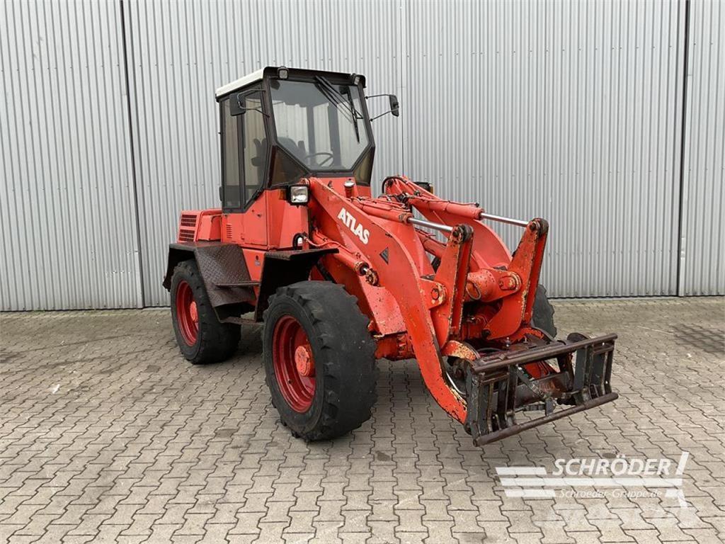 Atlas 82 E ホイールローダー・タイヤショベル