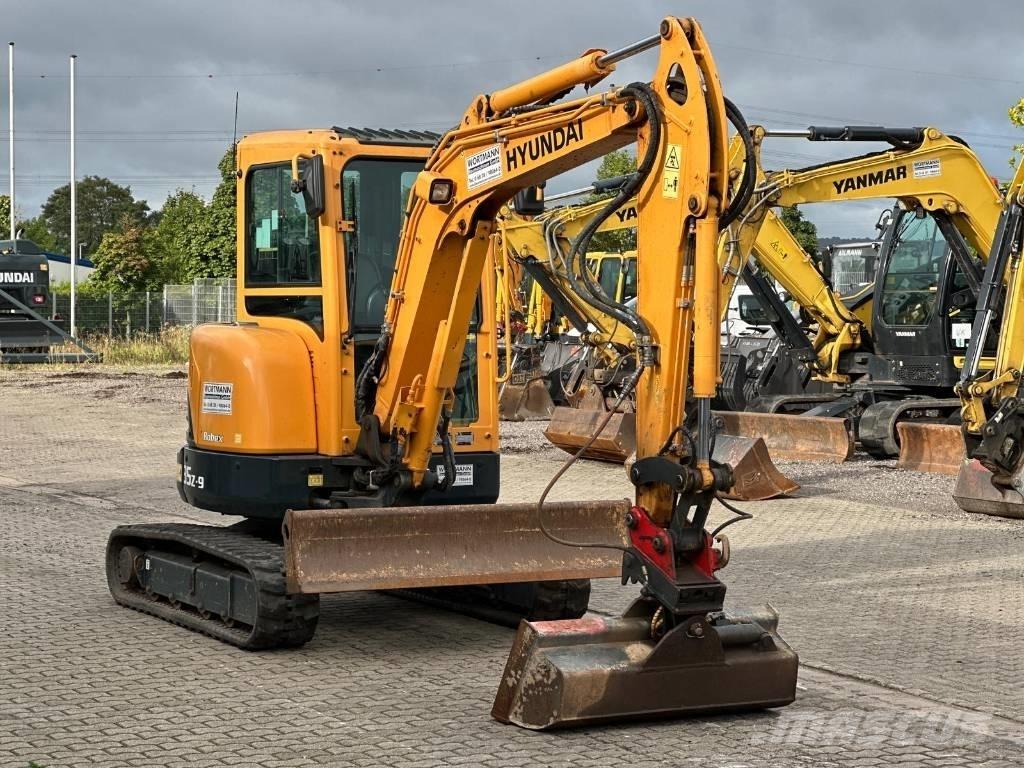Hyundai R35Z 9 ミニ油圧ショベル 7t以下（ミニユンボ・ミニディガー）