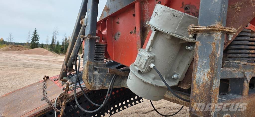 Sandvik 4000 クラッシャー固定式