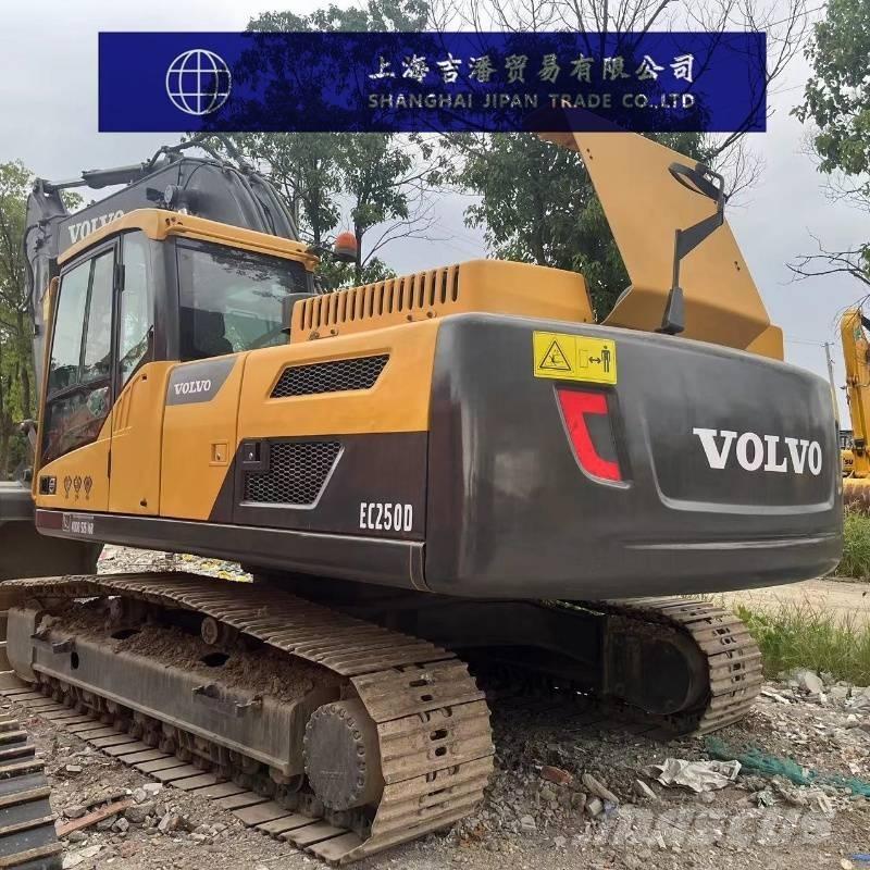 Volvo EC 250 D 大型油圧ショベル12t以上（パワーショベル・ユンボ）