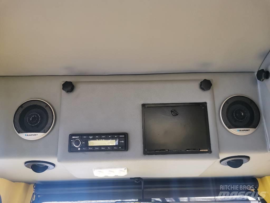 Bomag BC 972 RB 廃棄物コンパクター