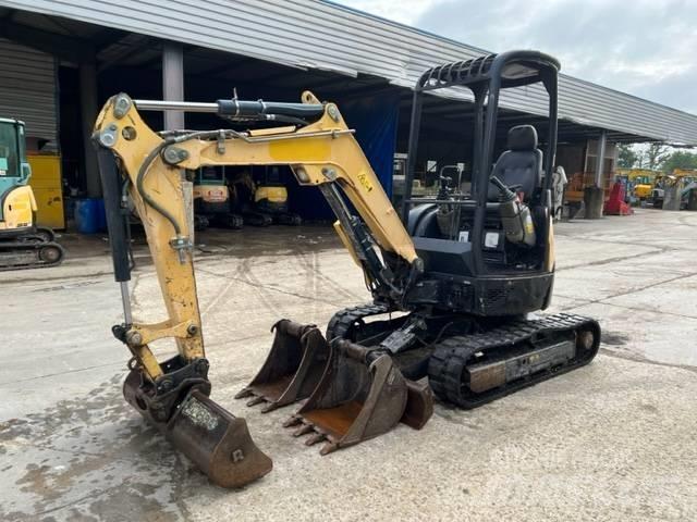 Yanmar Vio 25-4 ミニ油圧ショベル 7t以下（ミニユンボ・ミニディガー）
