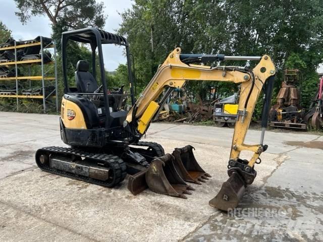 Yanmar Vio 25-4 ミニ油圧ショベル 7t以下（ミニユンボ・ミニディガー）
