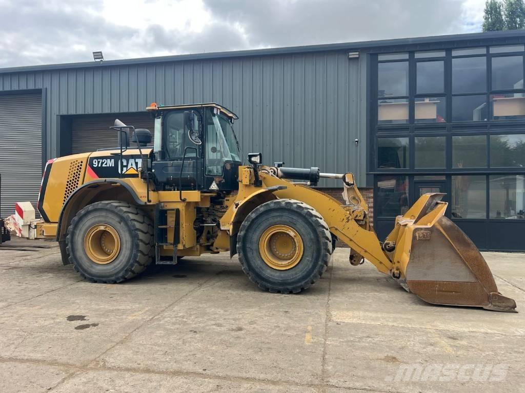 CAT 972 M ホイールローダー・タイヤショベル