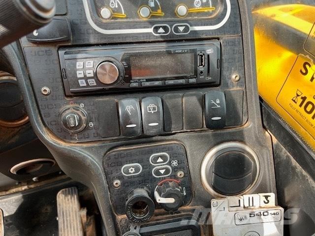 JCB 540-140 テレスコーピックハンドラー