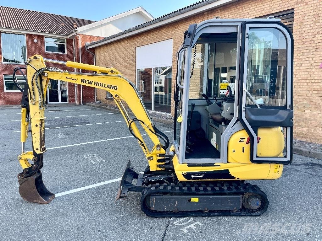 New Holland E 18 C ミニ油圧ショベル 7t以下（ミニユンボ・ミニディガー）
