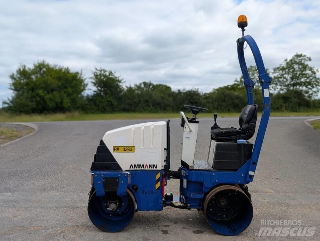 Ammann AV 20-2 タンデムローラ