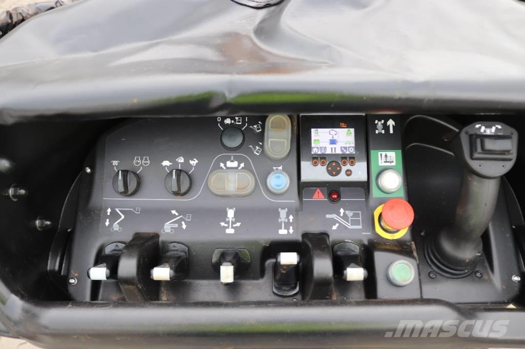 Niftylift HR28 Hy4x4 ブームリフト　屈伸型