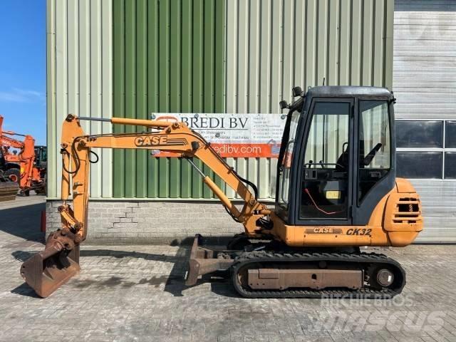 CASE CK 32 大型油圧ショベル12t以上（パワーショベル・ユンボ）