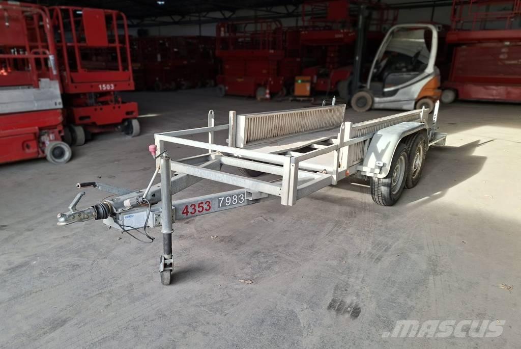 Weijer W2 3000 BC 高所作業台付トレーラー