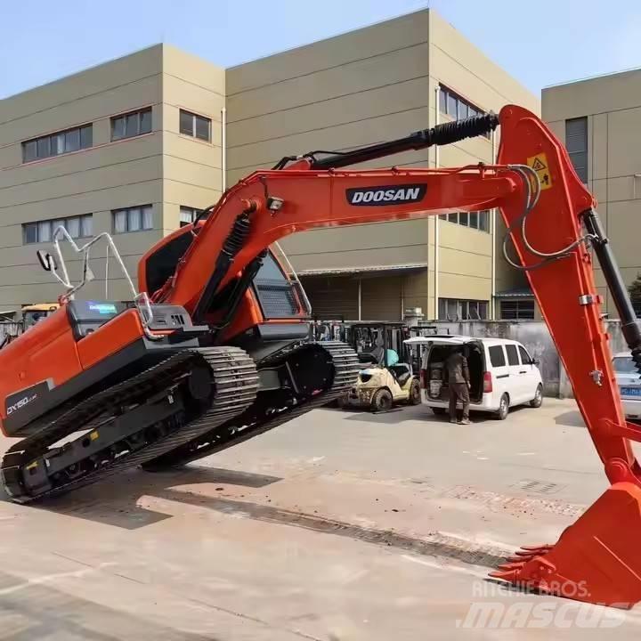 Doosan DX150 中型油圧ショベル 7ｔ-12ｔ（ユンボ・パワーショベル・バックホー）