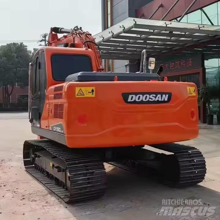 Doosan DX150 中型油圧ショベル 7ｔ-12ｔ（ユンボ・パワーショベル・バックホー）