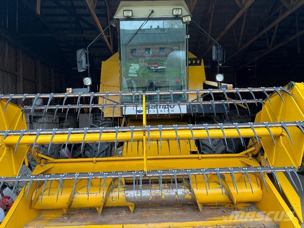 Sampo-Rosenlew 2050 コンバイン