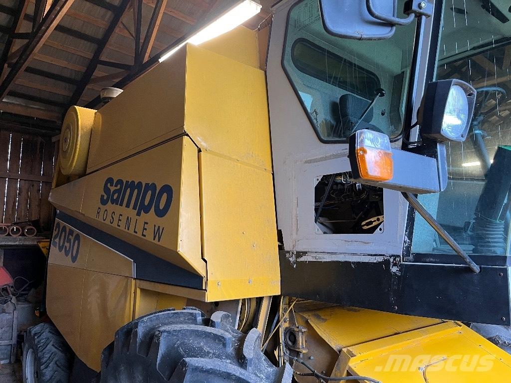Sampo-Rosenlew 2050 コンバイン