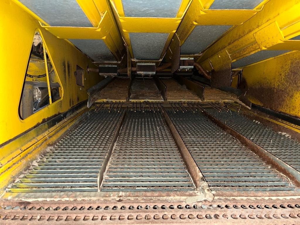 Sampo-Rosenlew 2050 コンバイン