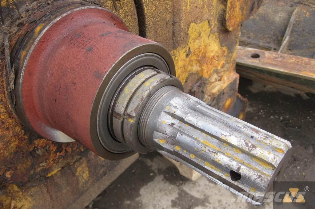 CAT D8K winch その他部品