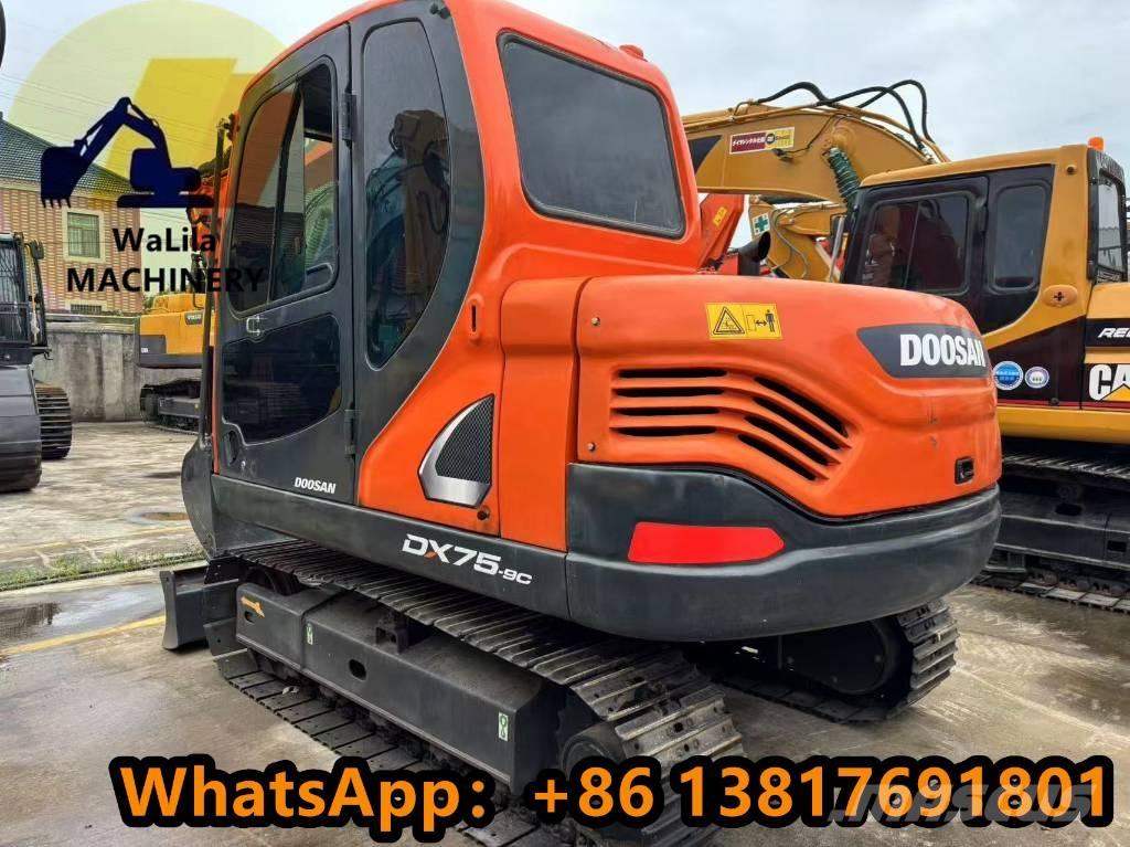 Doosan DX 75-9 C ミニ油圧ショベル 7t以下（ミニユンボ・ミニディガー）