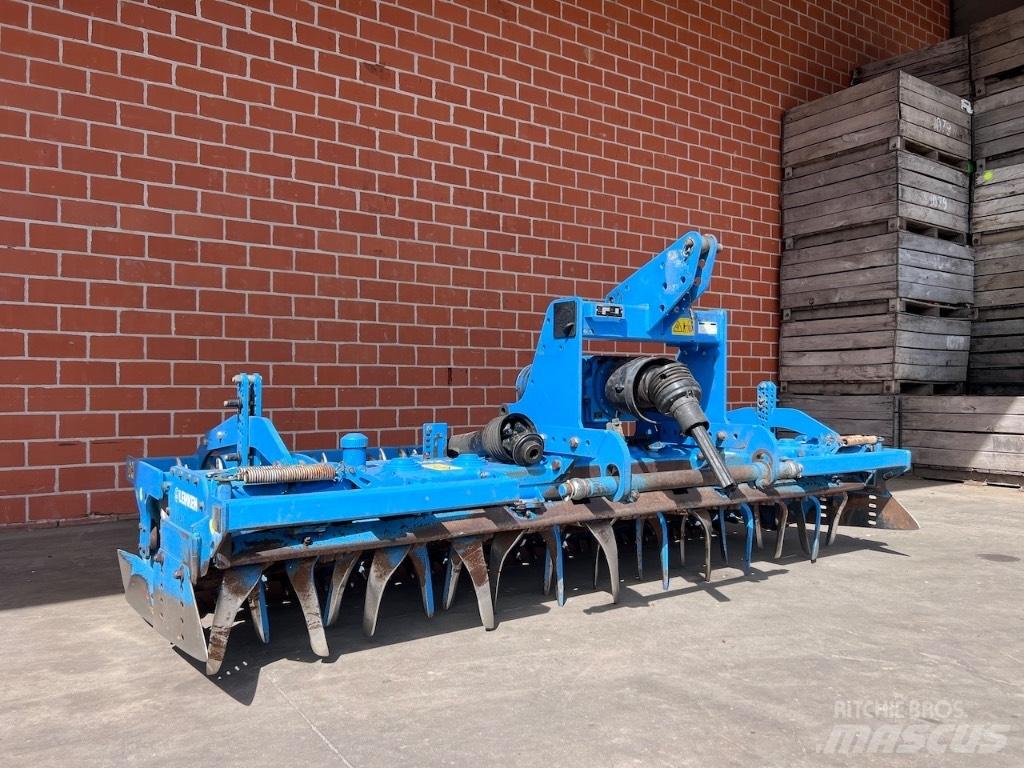 Lemken Zirkon 12/300 パワーハローとロータリーハロー