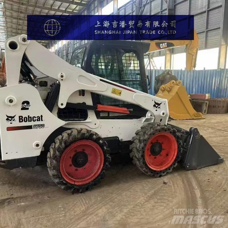 Bobcat S 750 スキッドステアローダー