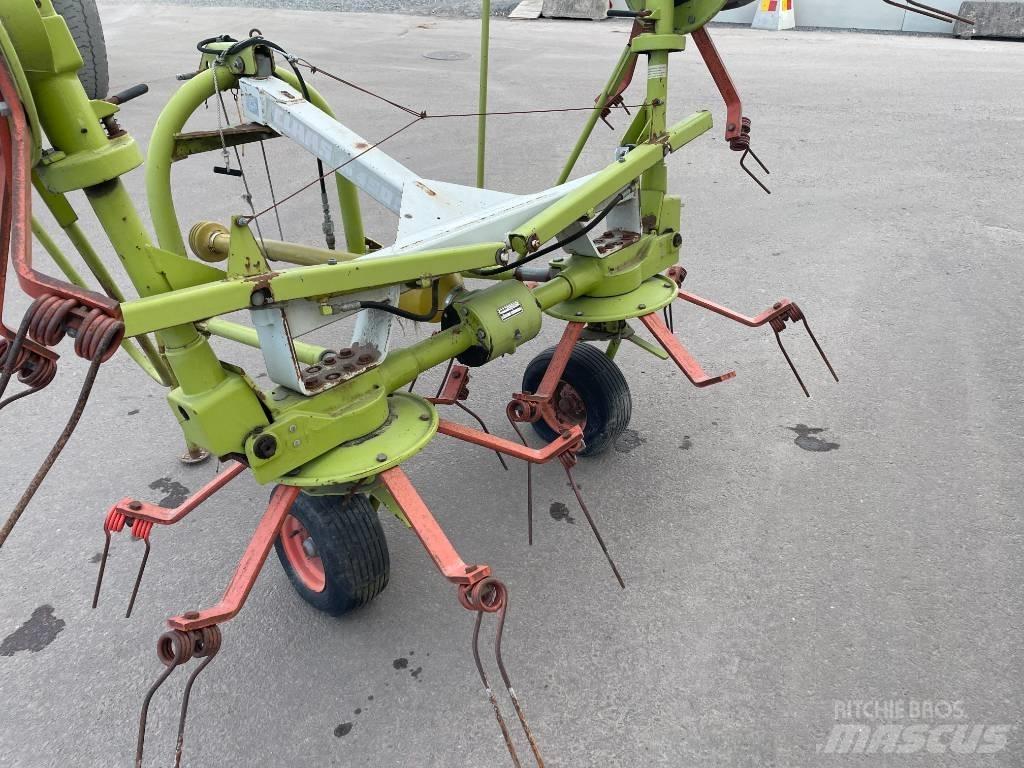 CLAAS W 450 SL テッダー・テッダーレーキ