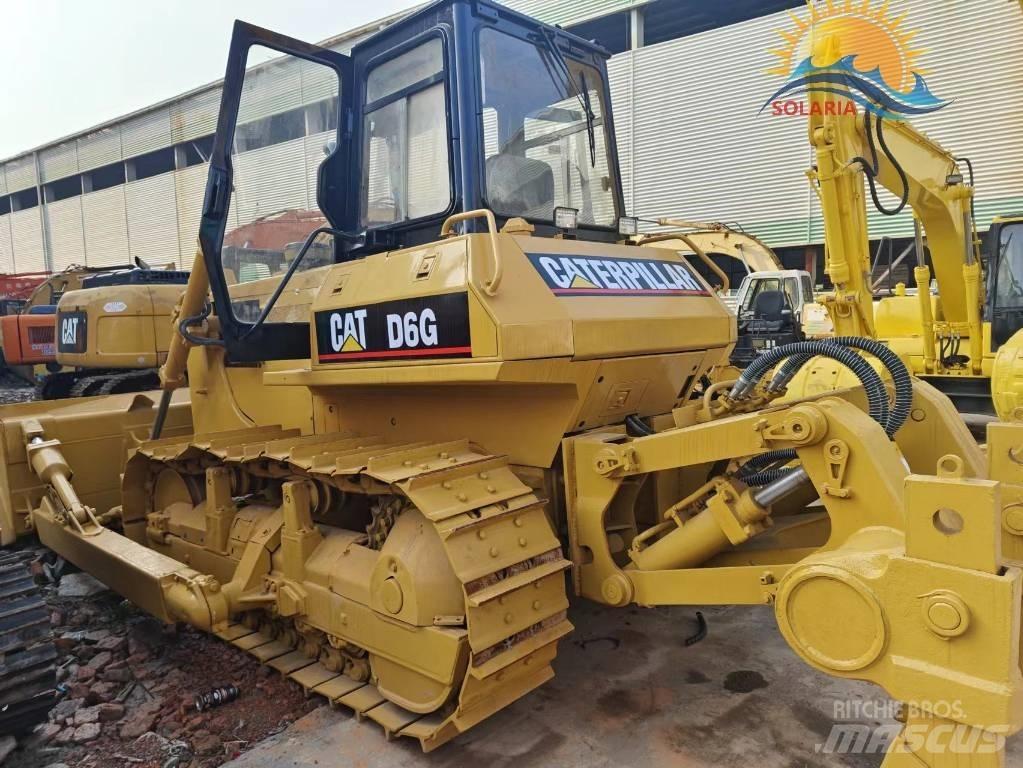 CAT D 6 G ブルドーザー
