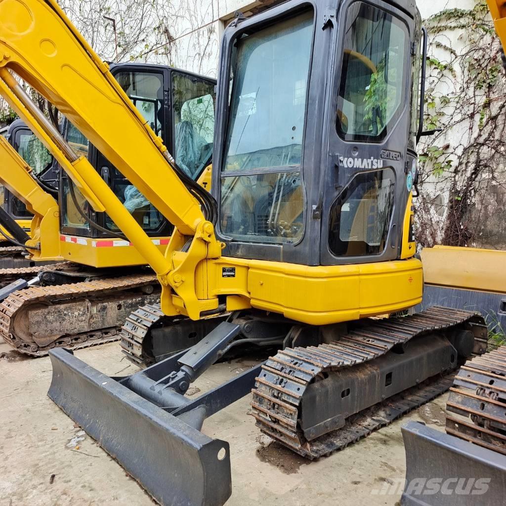 Komatsu PC 35 MR ミニ油圧ショベル 7t以下（ミニユンボ・ミニディガー）