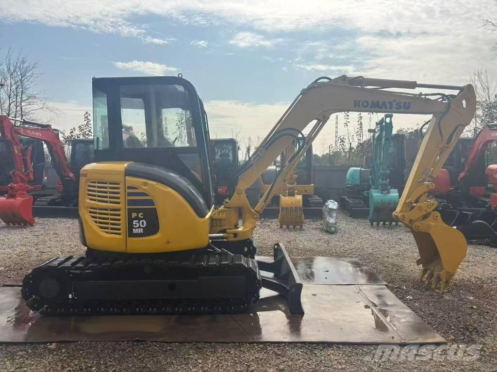 Komatsu PC 50 MR ミニ油圧ショベル 7t以下（ミニユンボ・ミニディガー）