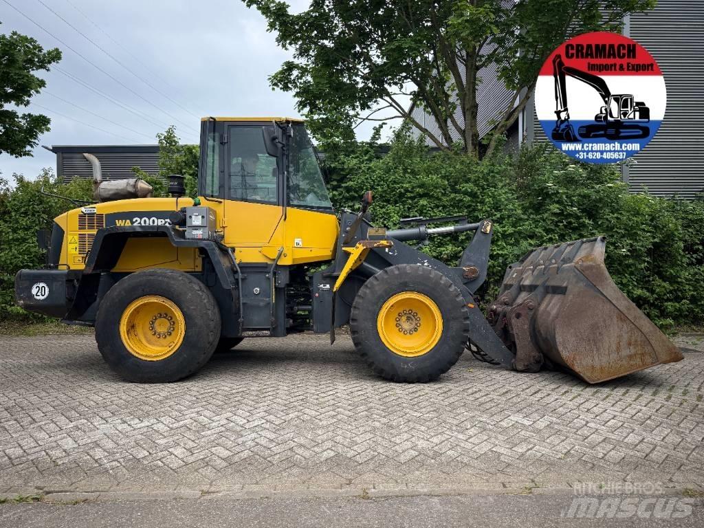 Komatsu WA 200 PZ-6 ホイールローダー・タイヤショベル
