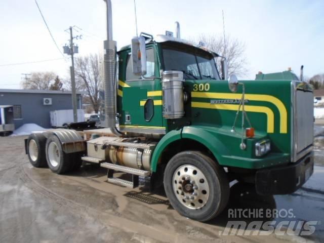 Western Star 4900 SF 中古トラクターヘッド | トレーラーヘッド