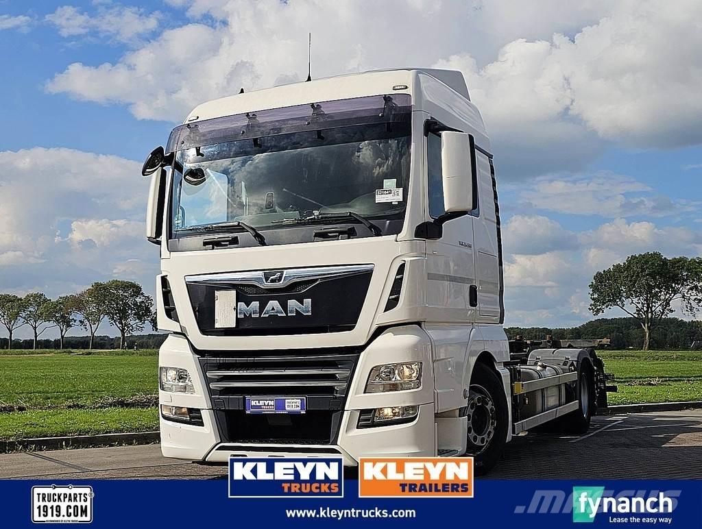 MAN 26.500 TGX ケーブルリフト着脱式トラック