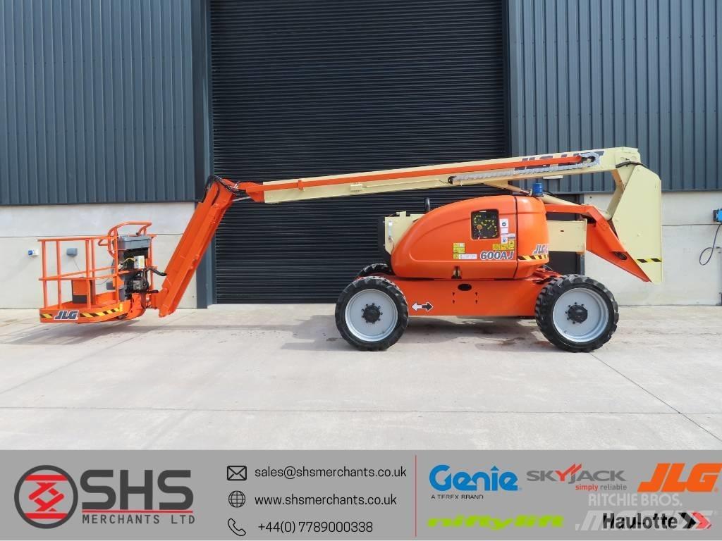 JLG 600 AJ ブームリフト　屈伸型