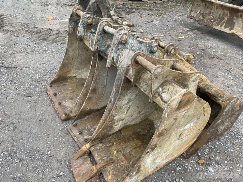 Doosan Dx85-3R 中型油圧ショベル 7ｔ-12ｔ（ユンボ・パワーショベル・バックホー）