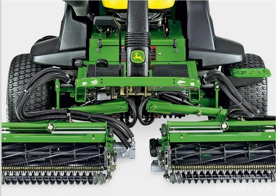 John Deere 2500 A グリーンモア/芝刈り機