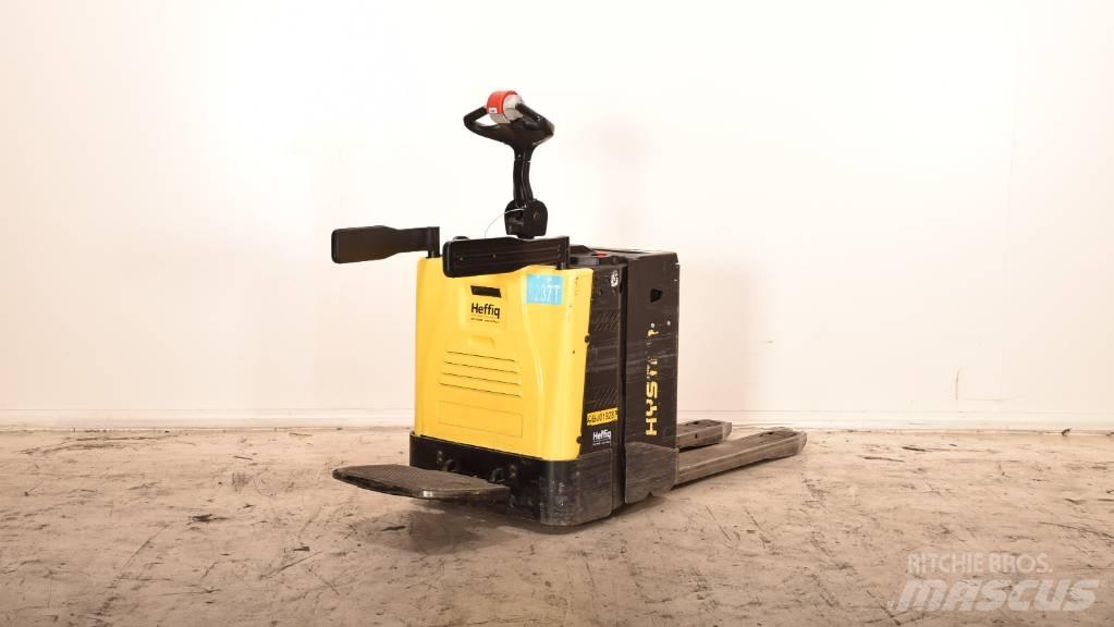 Hyster P 2.0 S ローリフトとプラットフォーム