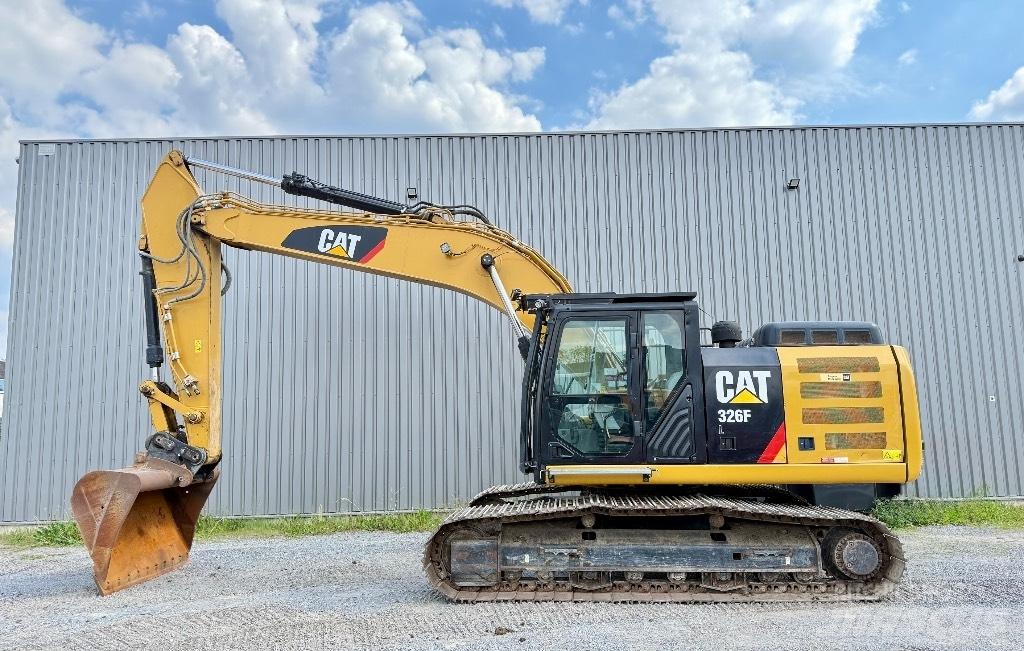 CAT 326 F L 大型油圧ショベル12t以上（パワーショベル・ユンボ）