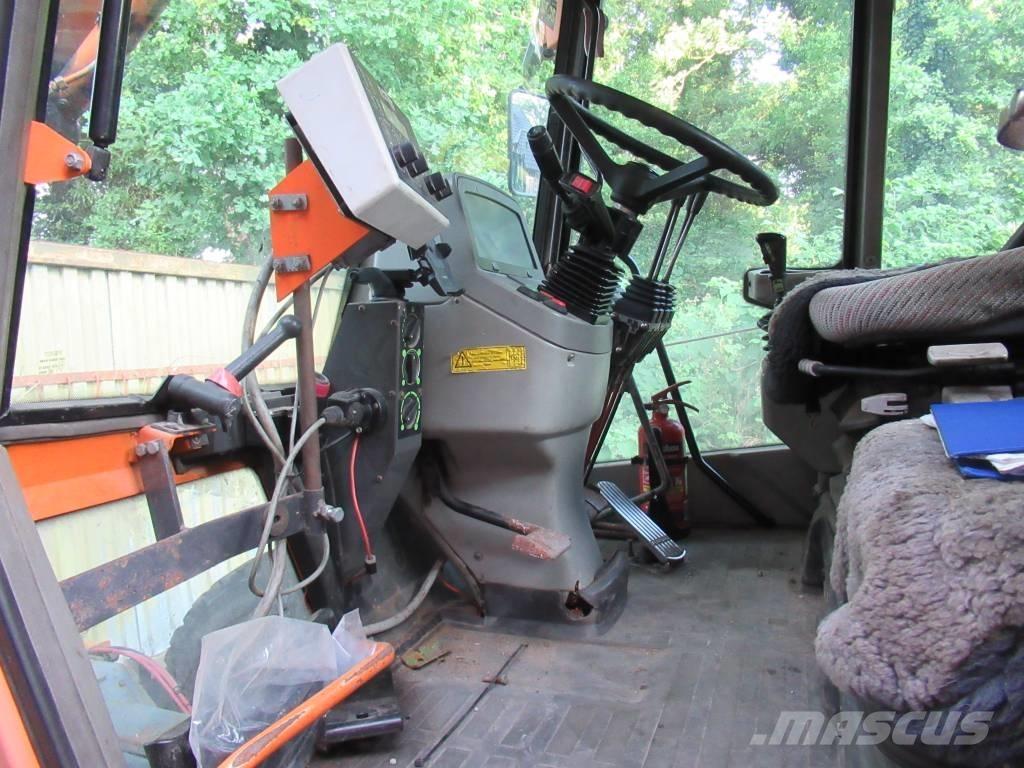 Fendt 524 xylon トラクター