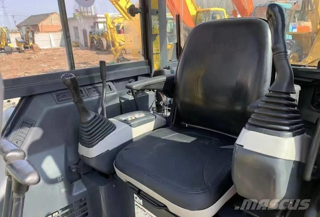 Komatsu PC 55 ミニ油圧ショベル 7t以下（ミニユンボ・ミニディガー）