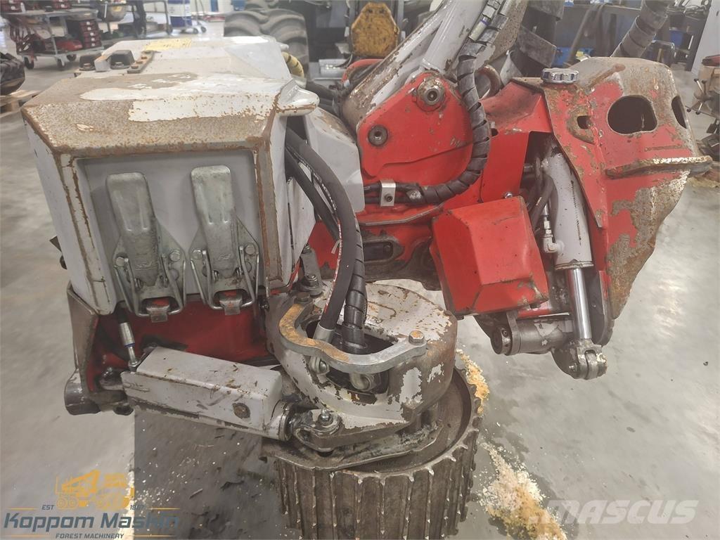 Log Max 3000T ハーベスタヘッド