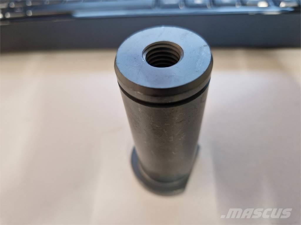 Ponsse 22010 シャーシ及びサスペンション